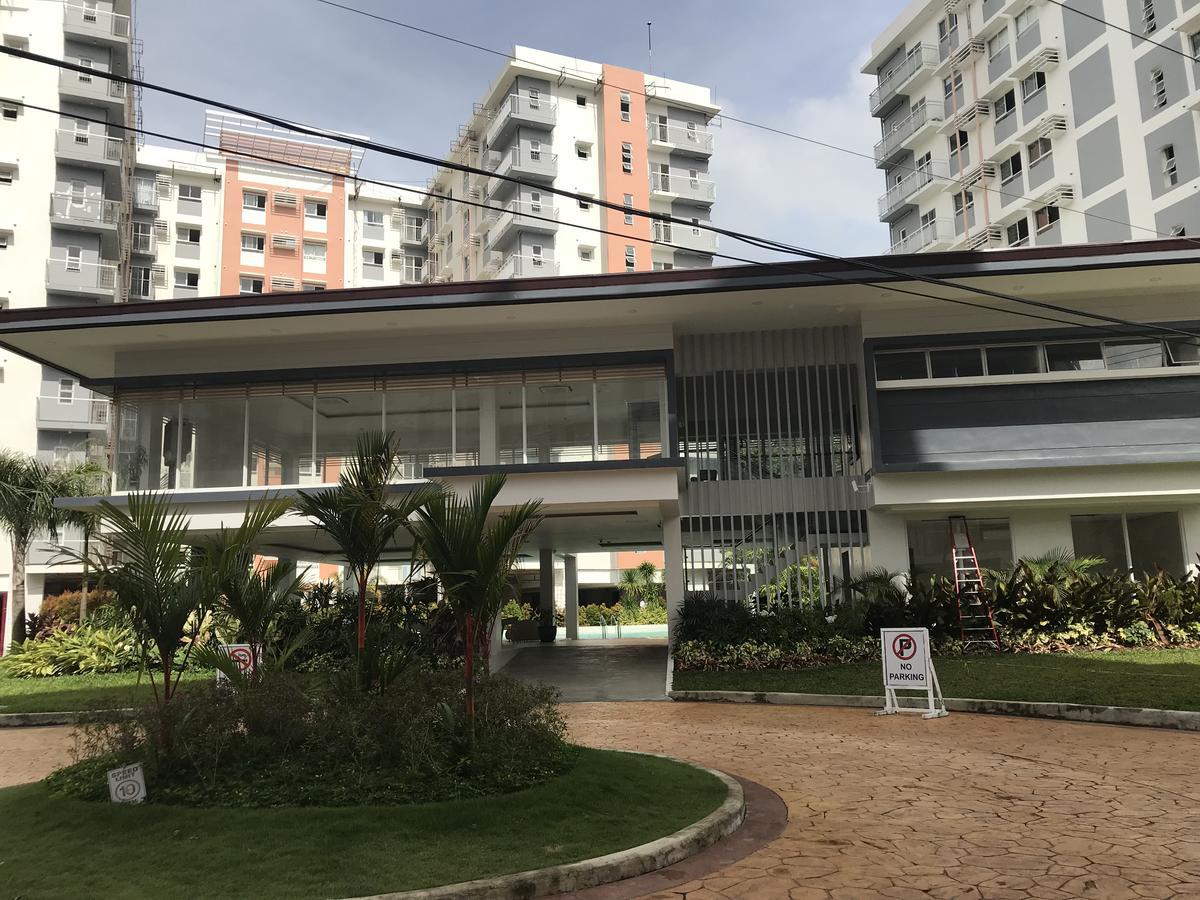 Mivesa Garden Residences By Cec Cebu Екстериор снимка